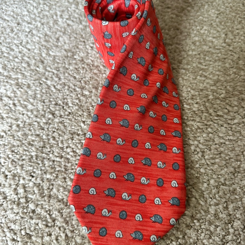 100% Silk Hermes Neck Tie (mint condition)